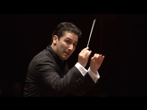 Rachmaninow: Sinfonische Tänze ∙ hr-Sinfonieorchester ∙ Andrés Orozco-Estrada